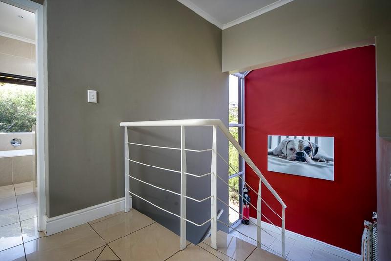 5 Bedroom Property for Sale in Crofters Valley Western Cape